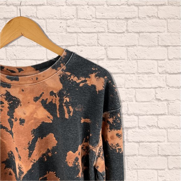 BRAND NEW! GOOD DAY BLEACHED TIE-DYE SWEATSHIRT - Picture 3 of 3